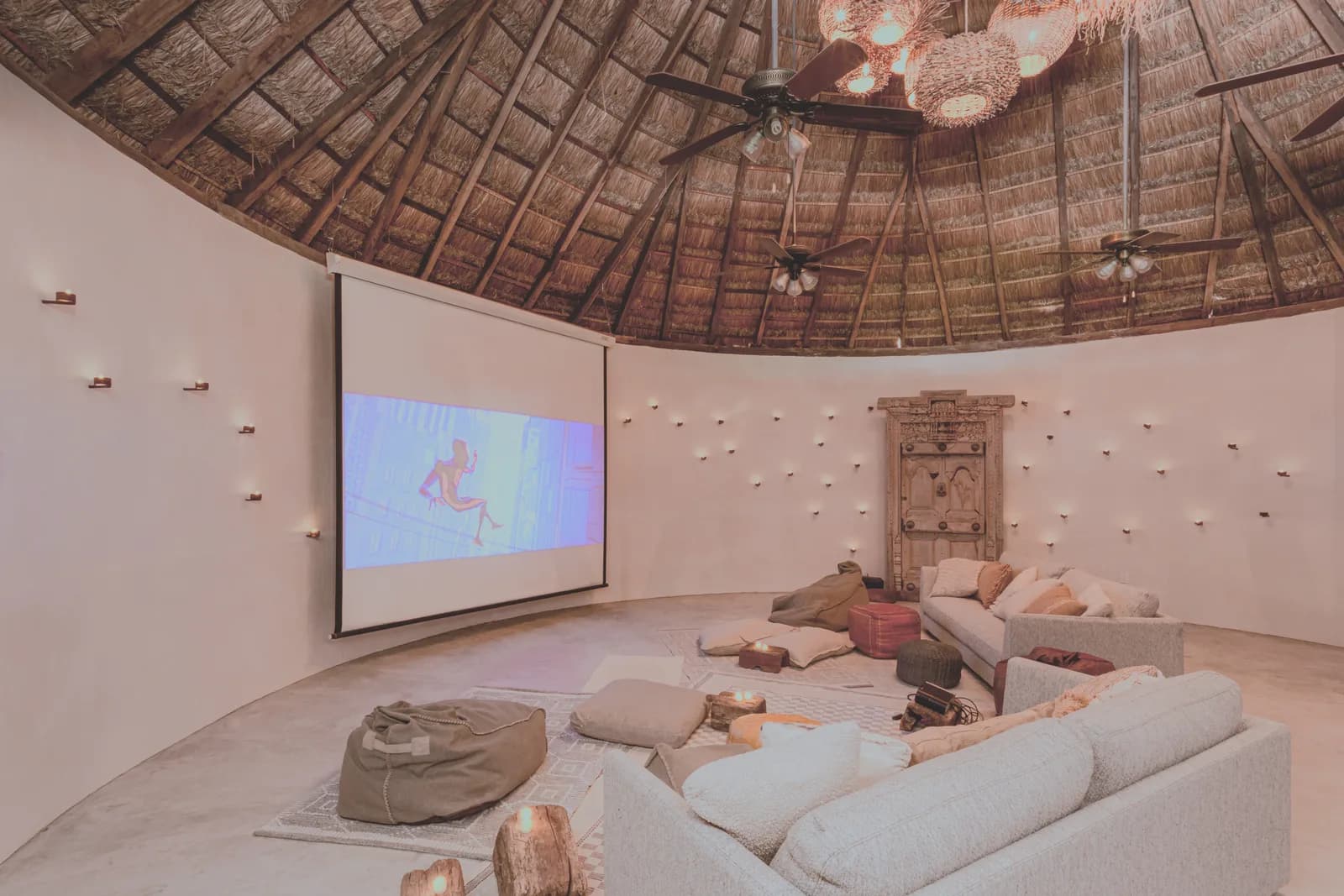 Onze Xpuha, cinema and seminar room under a circular palapa